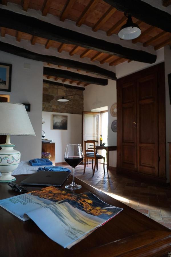 La Sorpresa Monolocale Con Vista Vallata Pitigliano Kültér fotó